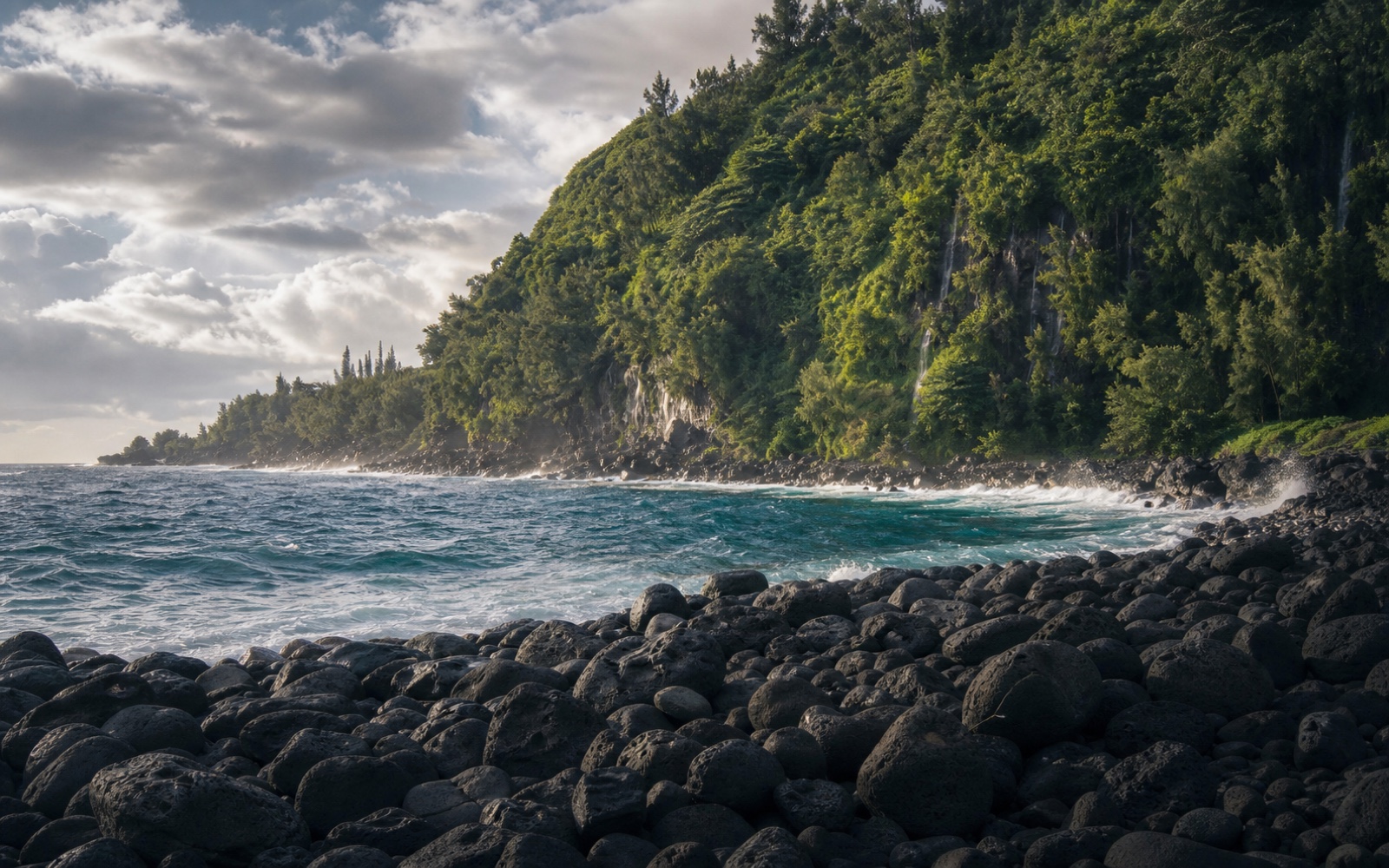 Anse des Cascades